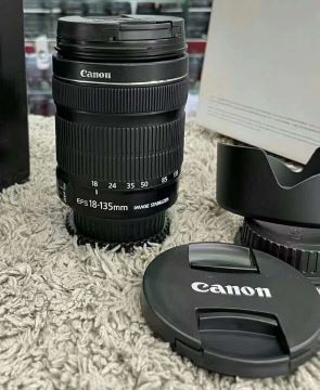 Canon lens 18-135 STM